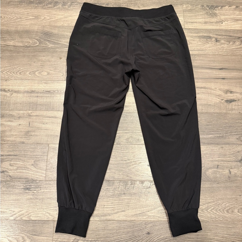 Women’s Athleta City Joggers Size 10 - Picture 3 of 5